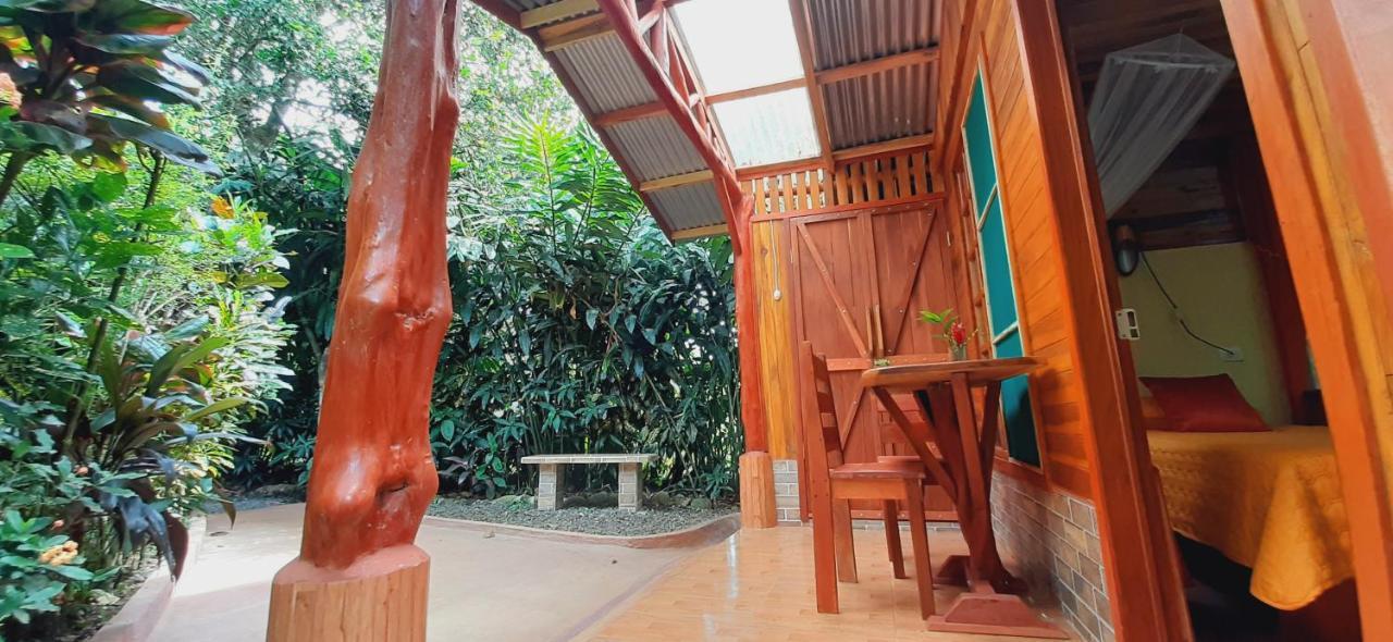 Jardin Entre Montanas Bed & Breakfast Bijagua Exterior photo